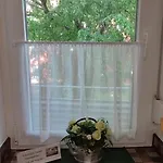 Apartamento Fehérvár Cappuccino Center, Ac, Easy Parking *