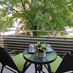Apartamento Fehérvár Cappuccino Center, Ac, Easy Parking *