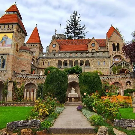 Fehervar Cappuccino Center, Ac, Easy Parking * Székesfehérvár